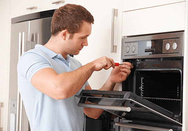 We provide best and prompt microwave oven repair & services to our valuable customers at nominal charges.
